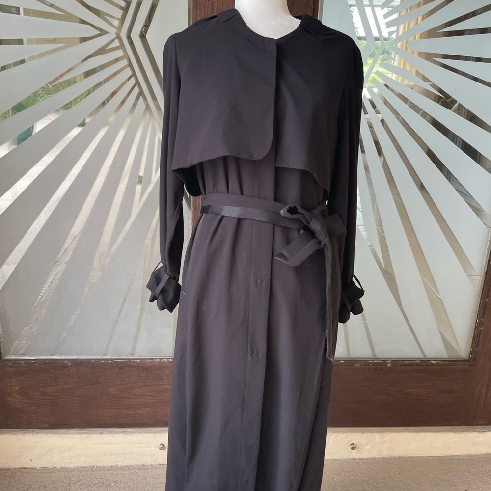 H & M.  Stylish Black Trench Coat Style Black Coat.       Size 6